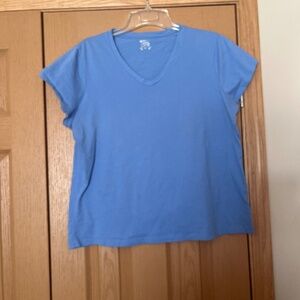 Lady foot locker t shirt